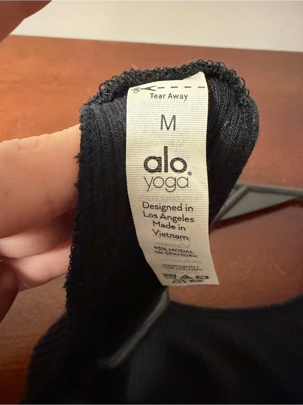 Alo Yoga Ribbed Criss Cross Top - Picture 3 of 3
